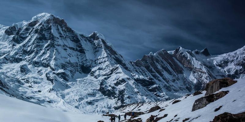 危机公关中的品牌声誉管理：从预警到修复的系统性策略 | 亚联美诺智库品牌战略解析