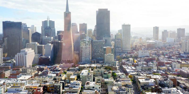 品牌年轻化战略：营销咨询视角下与Z世代建立深度情感连接的品牌策划与市场推广之道