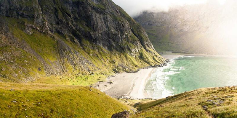 品牌策划94：构建品牌战略与市场推广的协同增长飞轮